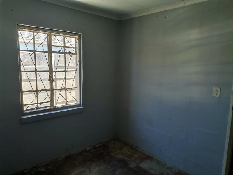 To Let 2 Bedroom Property for Rent in Seawinds Western Cape